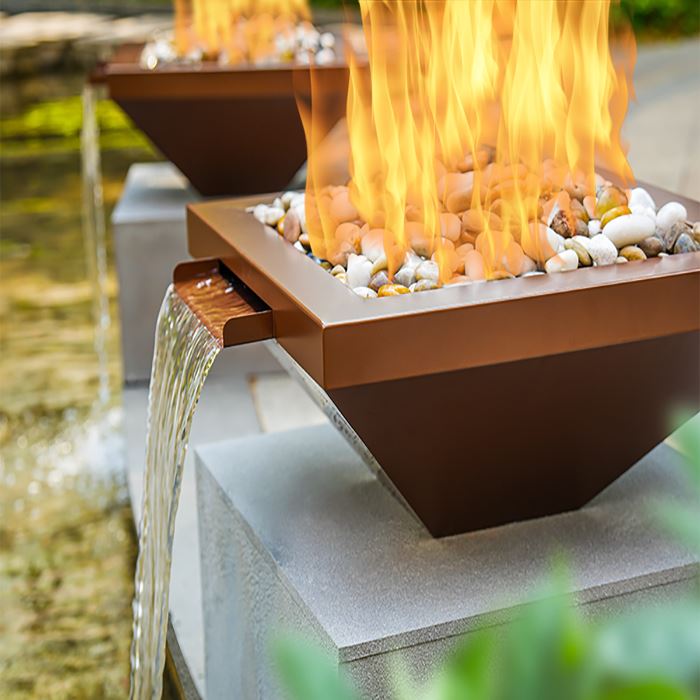 Gazlı Mangal Su Özelliği Şelalesi